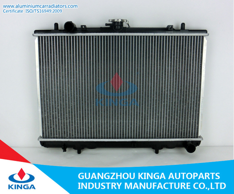 China De autoradiator van de de Douaneauto van het Motorsysteem voor Bestelwagen L200 met Aluminium Gesoldeerde Kern leverancier