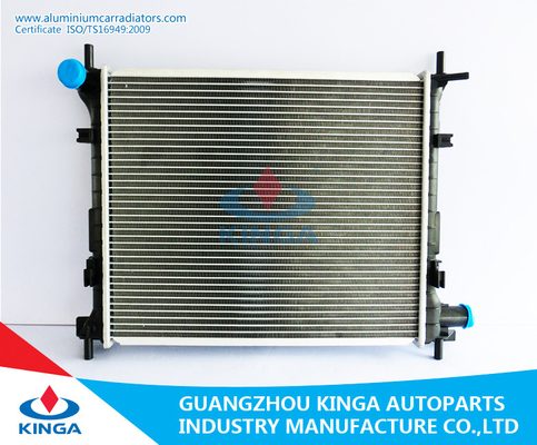 China Ford-van de de Reparatiefiesta van de Aluminiumradiator de Radiator van MT voor Auto Koelsysteem ISO 9001 leverancier