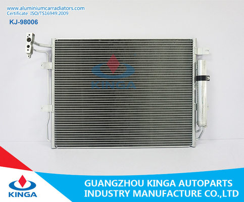 China AC van de aluminiumauto Condensator van ROVER-ONTDEKKING IV/RV (05-) MET LR018405 leverancier
