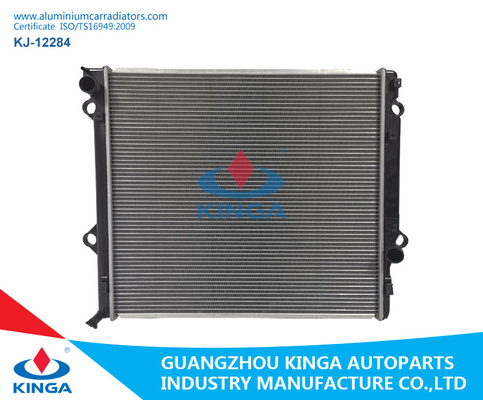 China Het solderen de Radiator Autodelen Kzj120 1kzt van Aluminiumtoyota MT 16400-67212/67213 30150 30151 leverancier
