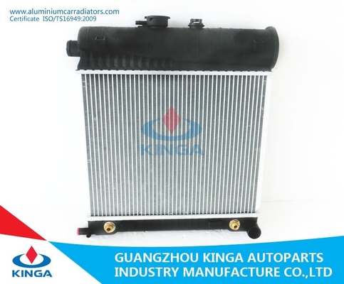 China Benzradiator van hoog rendementmercedes W210/E200/E230 26mm leverancier