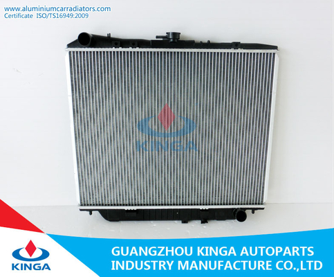 China Van de het Aluminiumauto van het motor de Koelgebruik van de Radiatorsisuzu Marechaussee 1992-2002 leverancier