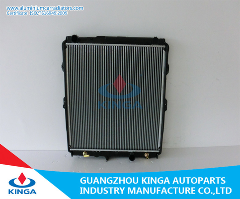 China De BESTELWAGEN LN167 van Toyota HILUX BIJ Aluminiumradiator herstelt Koelradiator leverancier