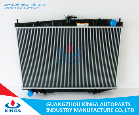 China De Radiators van het de Radiatorsvoertuig van de hoge Prestatiesauto voor Nissan-Sialia 93-98 U13 MT leverancier