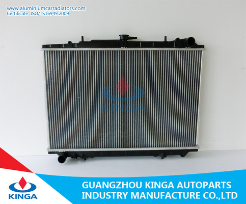 China De auto van de Maximaradiator 89-94 van Delennissan Radiator van het de Prestatiesaluminium van MT J30 leverancier