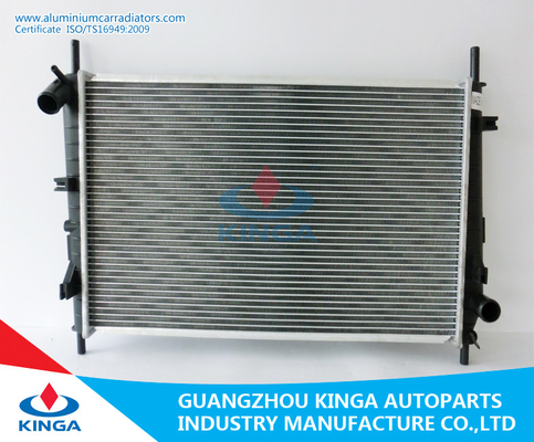 China De Radiator van China Ford Mondeo 2.5/3.0/0002 met Watertank leverancier