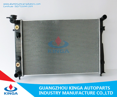 China GMC Lumina/03 VT V6/V8 de Radiatorswater van de Aluminiumauto het Verwarmen met Tank leverancier