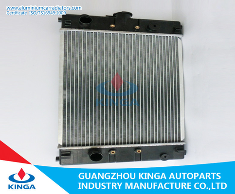 China Chinese van het Aluminiumradiators van Auto Hoge Prestaties de Kerndikte 26/32/36 mm leverancier