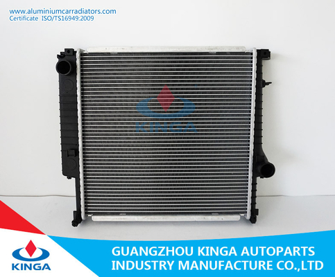 China Het koelen de Radiatorvervanging van de SysteemWarmtewisselaar voor BMW 320I/MT van 325I'87-00 E30 leverancier