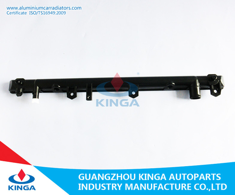 China 48*736mm Radiator Plastic Tank voor Toyota AVALON 2000-2004 BIJ leverancier