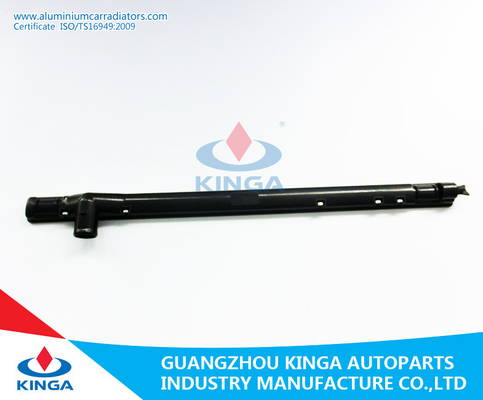 China LEXUS'90-94 LS400/UCF10 BIJ Taaie OEM 1640050050/50021 van de Radiator Plastic Tank leverancier