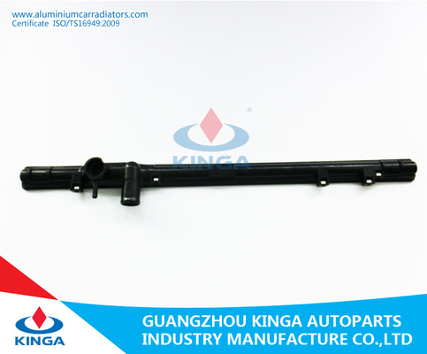 China 16400-46180 de Radiator Plastic Tank van de waterreparatie voor TOYOTA LEXUS'95-98 JZS149 leverancier