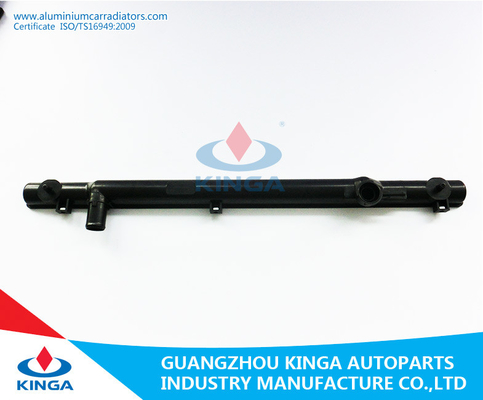 China Radiator Plastic Tank, het Watertank van Autotoebehoren voor LEXUS'95-99 RX300 leverancier