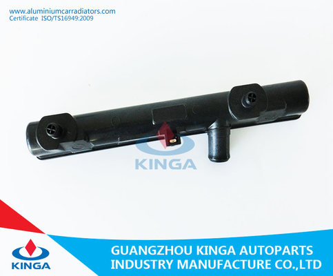 China De Plastic Tank van de vervangingsradiator voor VITARA'96-MT met kJ-18023 leverancier