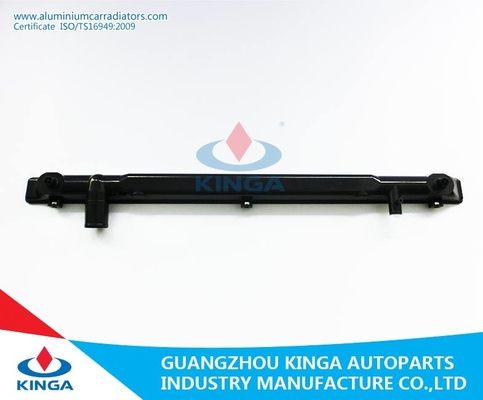 China Van de de Tankradiator van de autoradiator het Watertank voor MT van Toyota Lexus 2001-2003 LS430 leverancier