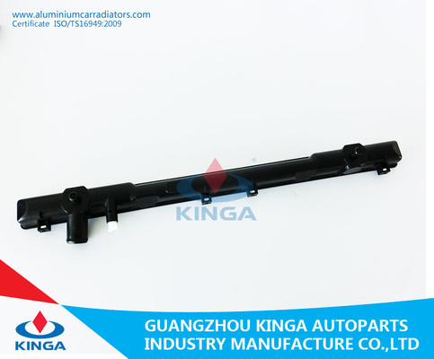China rapair de kunststof van de radiatortank voor SWIFT 05 MT leverancier