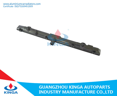 China De plastic Tank van de Radiatorbodem voor Toyota Starlet'96-Np80/Ep91-de tankdelen van MT/van de radiator leverancier