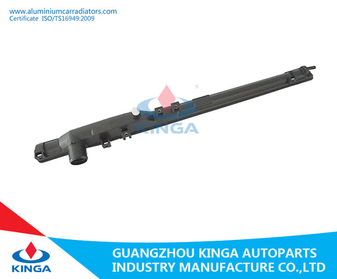 China LEXUS'99-LS430 BIJ Radiator Plastic Tank, Vloeibare de tankdelen van de Opslagradiator leverancier