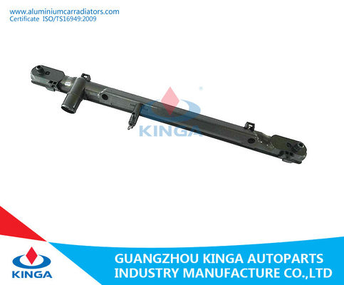 China Plastic Tank van de kwaliteitsborging de Autoradiator voor KROONuzs186 Automatische Transmissie 16400-50320 leverancier