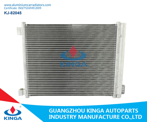 China De Condensator ZONNIGE 13 OEM van Nissan van het koelsysteemaluminium 92100-1HC3A/921011HC1A leverancier