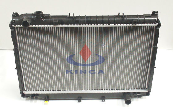 China OEM 16400-17020, 16400-17040 Autodelen voor Toyota-Radiator, Aluminiumplastiek leverancier