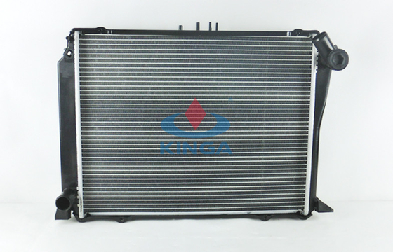 China Kleine Auto van de Diesel LZH104 Toyota Hiace OEM 16400 5B740 Radiatorvervanging leverancier