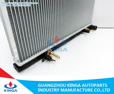 Koelend 02 - 05 Hyundai Radiator voor OEM 25310-3E300/3E350 van SORENTO 3.5i V6'02-05 leverancier