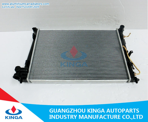 BIJ Plastic van de Radiatorkia FORTE'07 van Hyundai van het Tankaluminium OEM 25310-1X000 leverancier