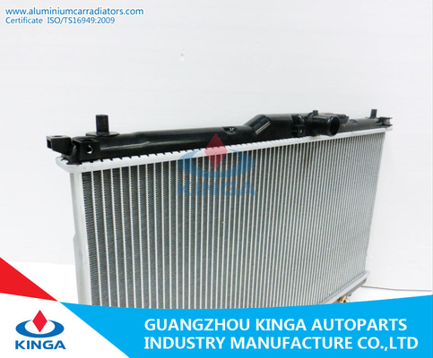 OEM 25310-26410 2004 de Automobielradiator van Hyundai voor PA van HYUNDAI SANTAFE/16 BIJ leverancier