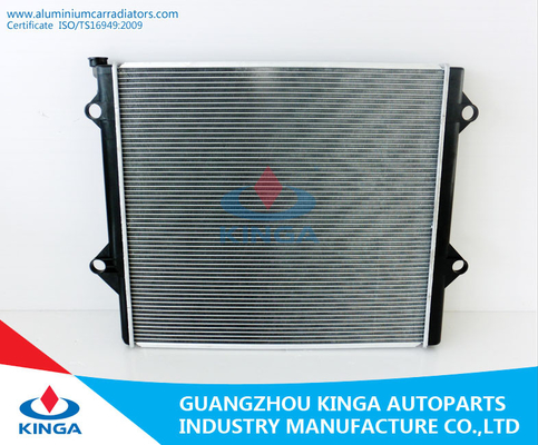 De Radiator van het Motoronderdelenaluminium voor Toyota PRADO 03 RZJ120/UZJ120-OEM 16400-62230 DPI 2580 BIJ leverancier