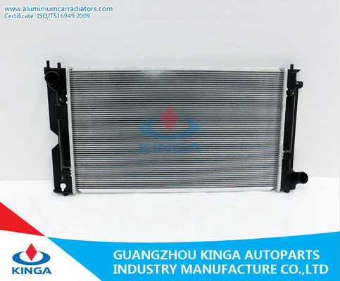 De Prestatiesradiator TOYOTA AVENSIS 03-06 van TOYOTA COROLLA 01-04 de Binnenlandse Radiators van MT leverancier