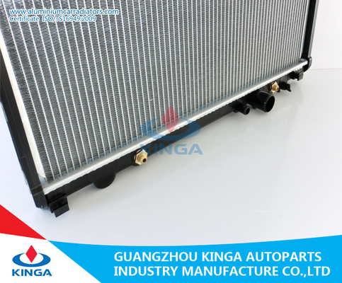 Toyota Camry-de Radiator van het Radiatoraluminium voor INNOVA'04-DIESEL KUN40 BIJ leverancier