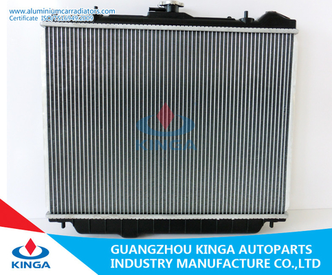 De Delenradiator van de motor Koele Auto voor Isuzu-Rodeo 3.2L 98 - 03 Axioma 02 - 04 leverancier