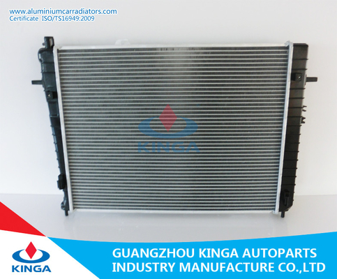 Autodelen Automobielradiators voor OEM 25310 van Hyundai TUCSON '04 - MT van 2E570/2E550- leverancier