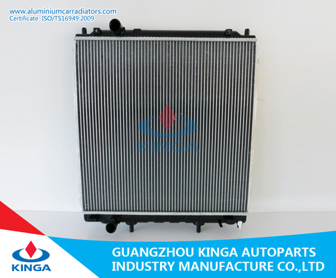 De Radiator TERRACAN 2.9 CRDi '01 - 25310 van Hyundai van het hoge Prestatiesaluminium - MT van H1320/H1940- leverancier