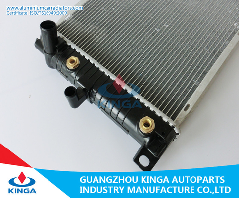 21410-51E00/SIALIA '87-91 U12MT Nissan Radiator van 55E00/55E01-voor Koelsysteem leverancier