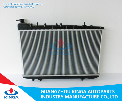 Nissan-Radiator voor de Auto Koelradiator van MT van Nissan INFINITI'98-00 G20 leverancier