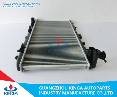 Nissan-Radiator voor de Auto Koelradiator van MT van Nissan INFINITI'98-00 G20 leverancier