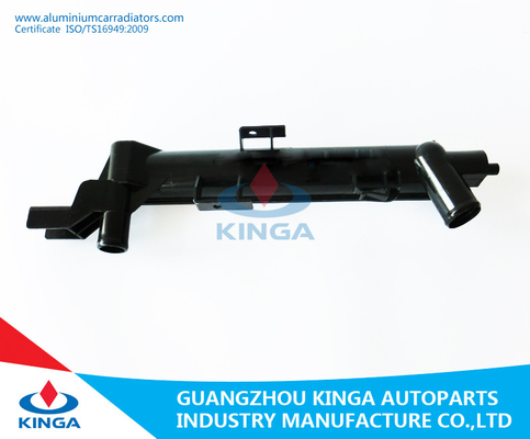 PA66 de juiste Vervanging van de Radiator Plastic Tank voor Toyota Rav4 '03 ACA21 BIJ leverancier