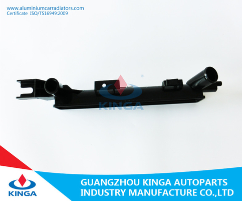 PA66 de juiste Vervanging van de Radiator Plastic Tank voor Toyota Rav4 '03 ACA21 BIJ leverancier