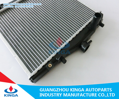 Finned Hyundai-Trots 93 Radiators 16/26mm van Kia van de Radiatorvervanging van het Douanealuminium dik leverancier