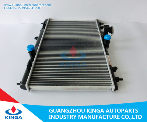 Van de Tiida '04 Nissan Radiator PA16 OEM 21410-ED500/van QD500 Koelradiator leverancier