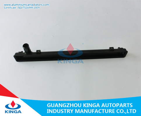 DEMIO/MAZDA 2 04 BIJ Omhooggaande Plastic OEM ZJ03-15-200 ZJ09-15-200 van de Radiatortank leverancier