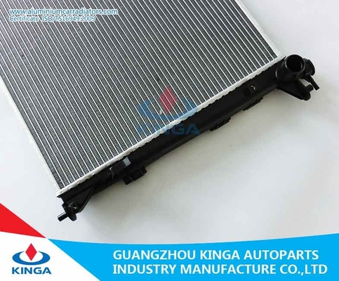 25310-2Z100 automobielmotorradiator voor HYUNDAI IX35 2010 - BIJ leverancier