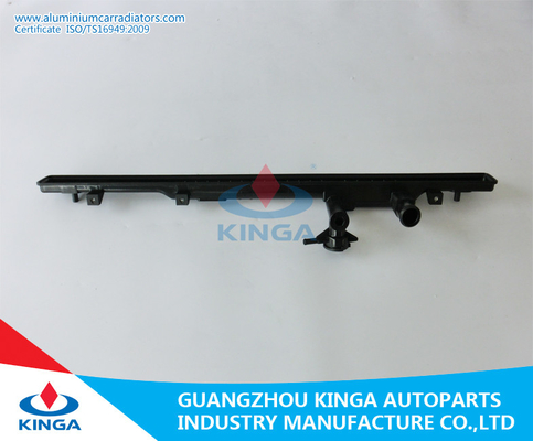 Diameter 32mm de Radiator Plastic Tank van de Radiator Hoogste Tank voor MAZDA CX - 7 '2007-2010 BIJ leverancier