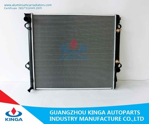 Van de TankMotoronderdelen van het autowater van de Radiatorstoyota KZJ120 Automobieloem 16400 67310 1KZT leverancier