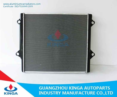 Van de TankMotoronderdelen van het autowater van de Radiatorstoyota KZJ120 Automobieloem 16400 67310 1KZT leverancier