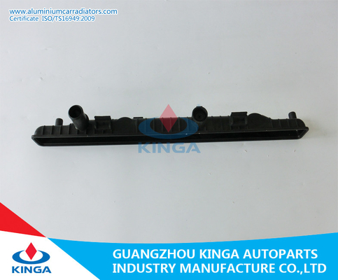 MAZDA 2 ' 08-11 MT-de Radiatortanks van MT van de Radiator Plastic Tank FIESTA09- leverancier