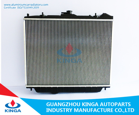 Automobielmotorradiator voor ISUZU-AMIGO/RODEO/PASPOORT '98-99 MT leverancier
