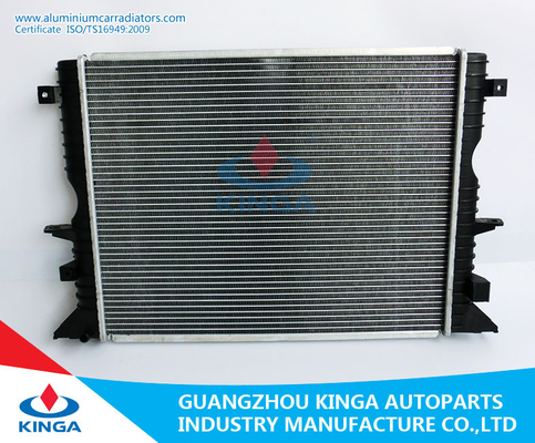 De Radiators van de aluminiumauto voor LAND ROVER-VERDEDIGER 2.5 TD 'OEM PCC001020 van 98-MT leverancier